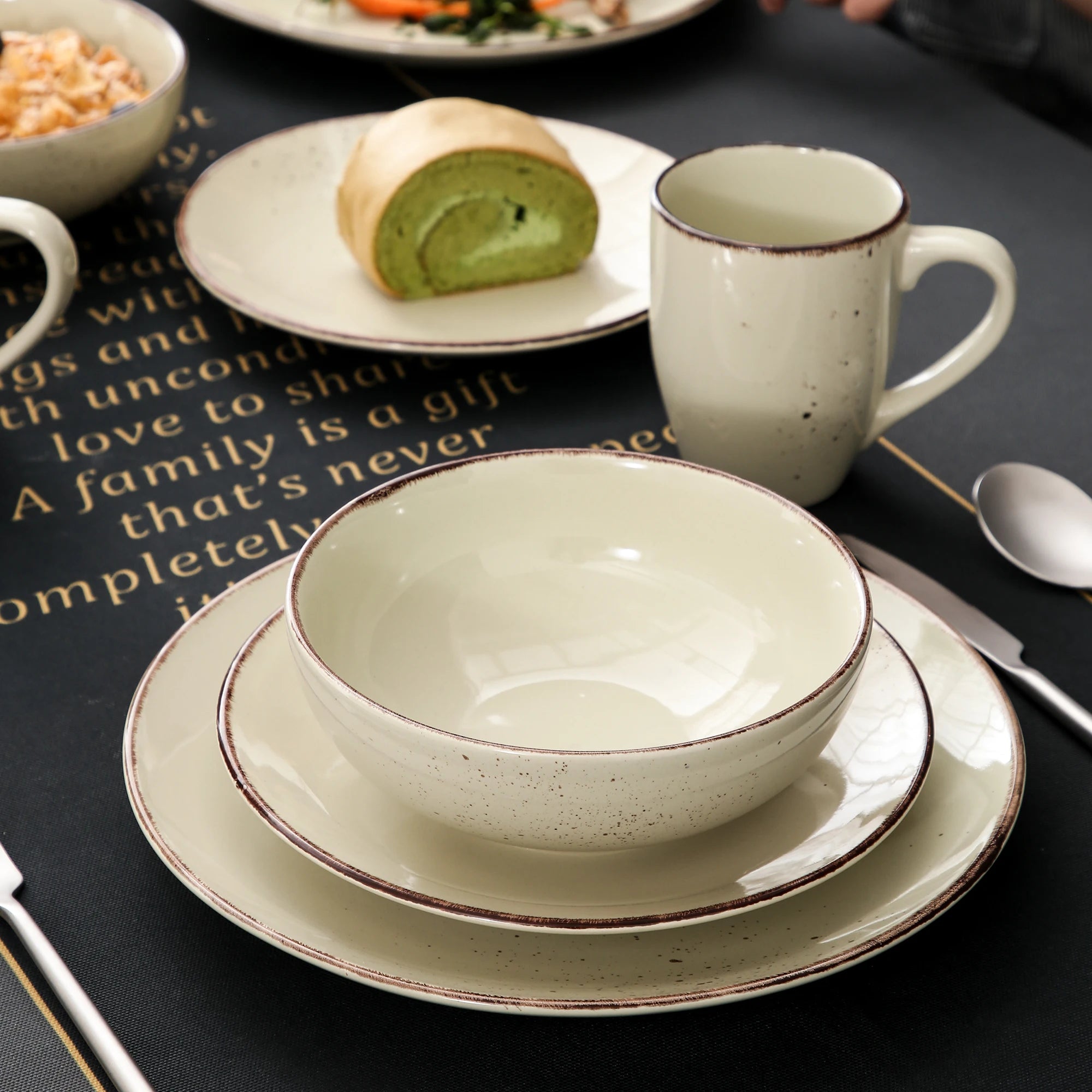 Navia Natura™ — Artisanal Dinnerware Collection
