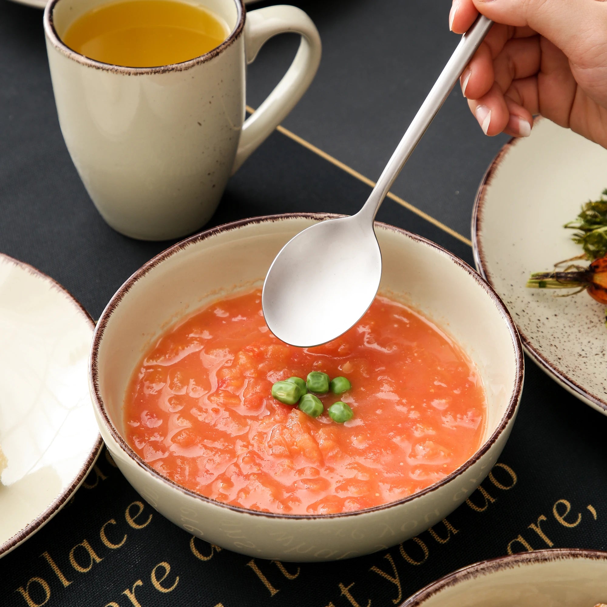 Navia Natura™ — Artisanal Dinnerware Collection